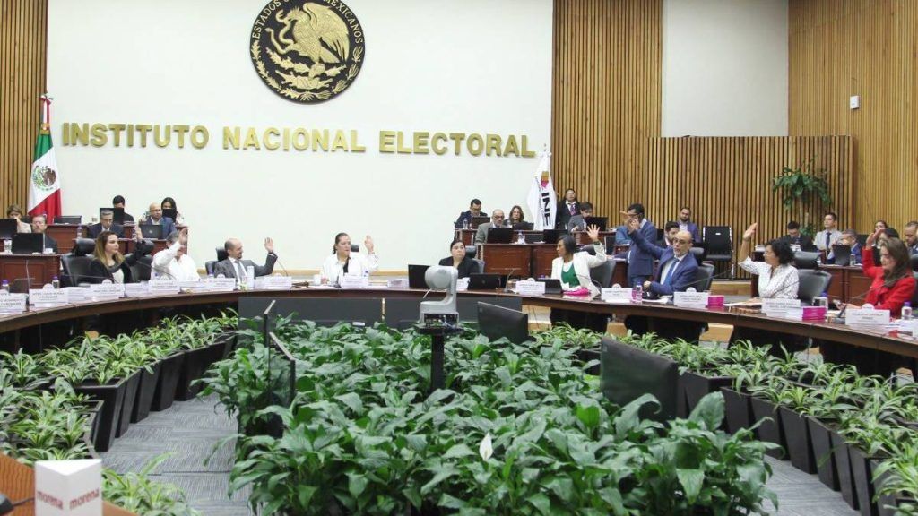 INE Avala a Denise Maerker y Manuel López San Martín como Moderadores del Primer Debate Presidencial